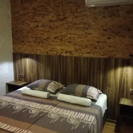 Hotell Alarlievi